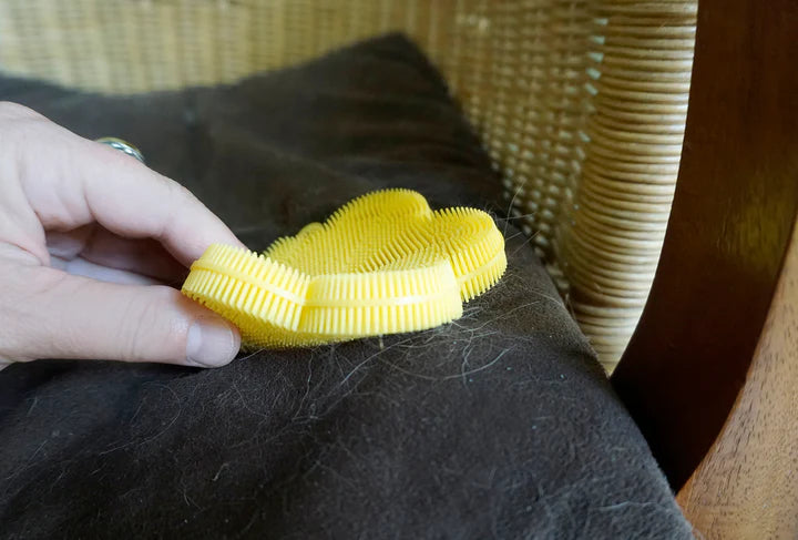 Yellow Flower Silicone Soft Scrub