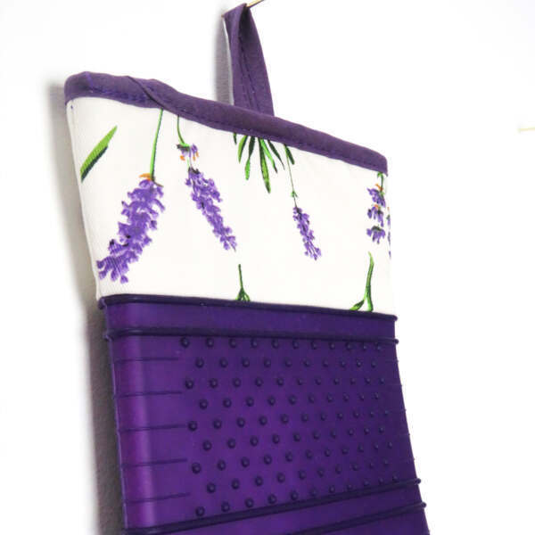 Lavender Silicone Oven Mitt