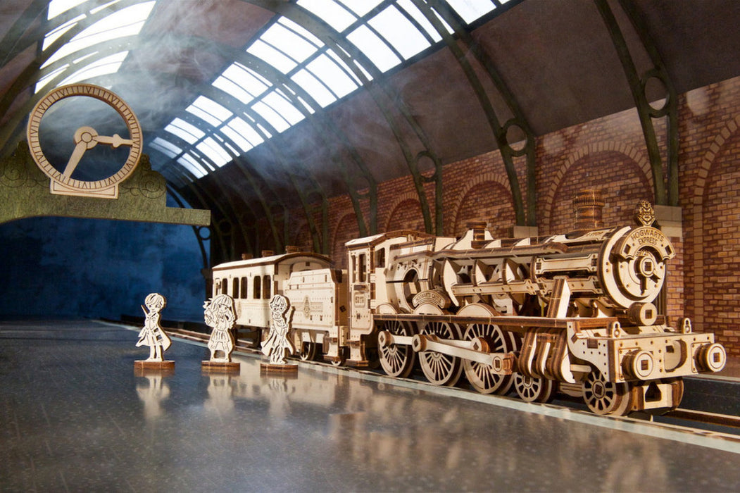 UGears Hogwarts Express