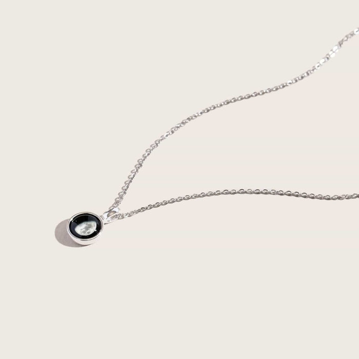 Moonglow Necklace 2D