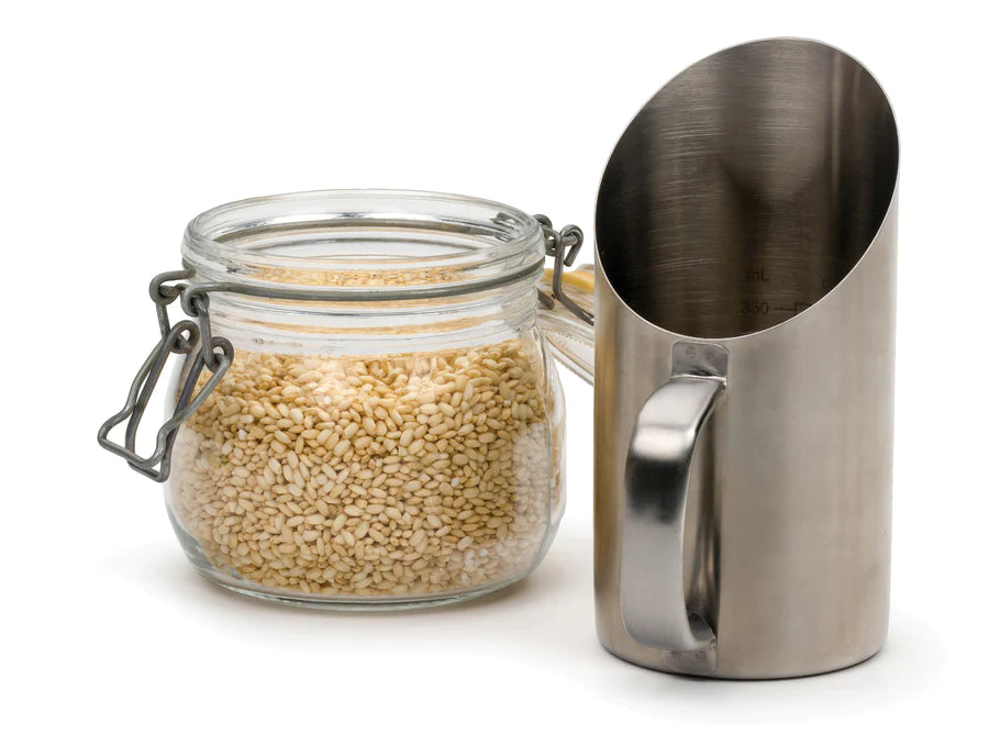 Scoop & Measure Cup