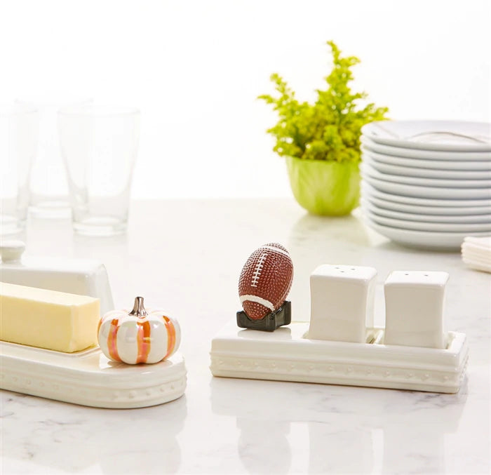 S6B Salt and Pepper Set