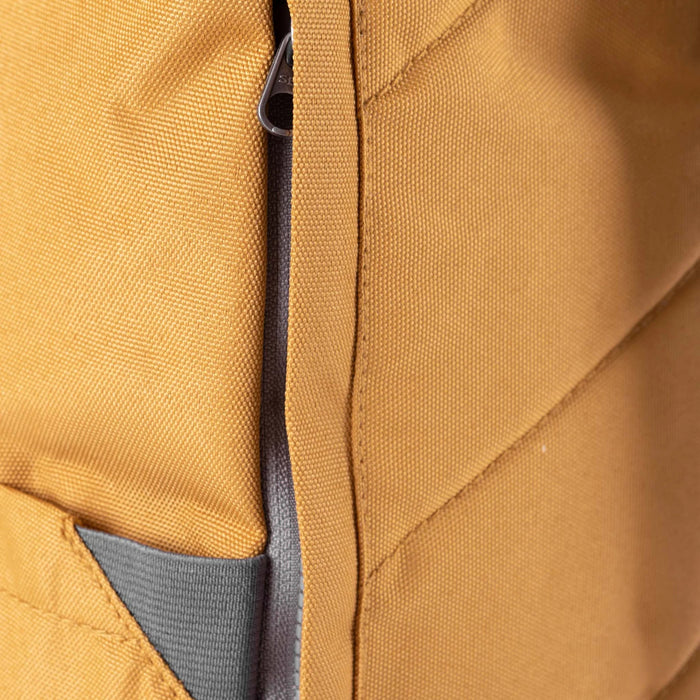 Finchley A Flax Medium Canvas Bag