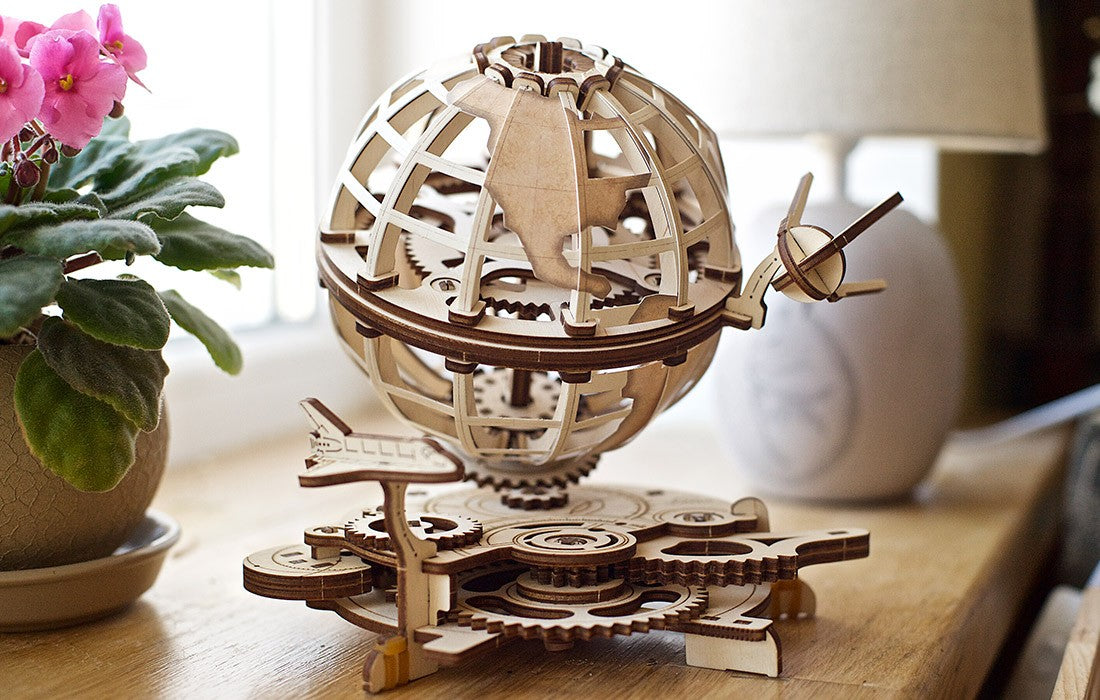 UGears Globus