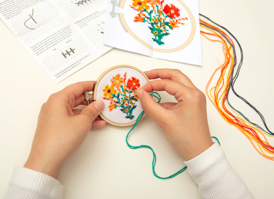 Embroidery Kit Flowers
